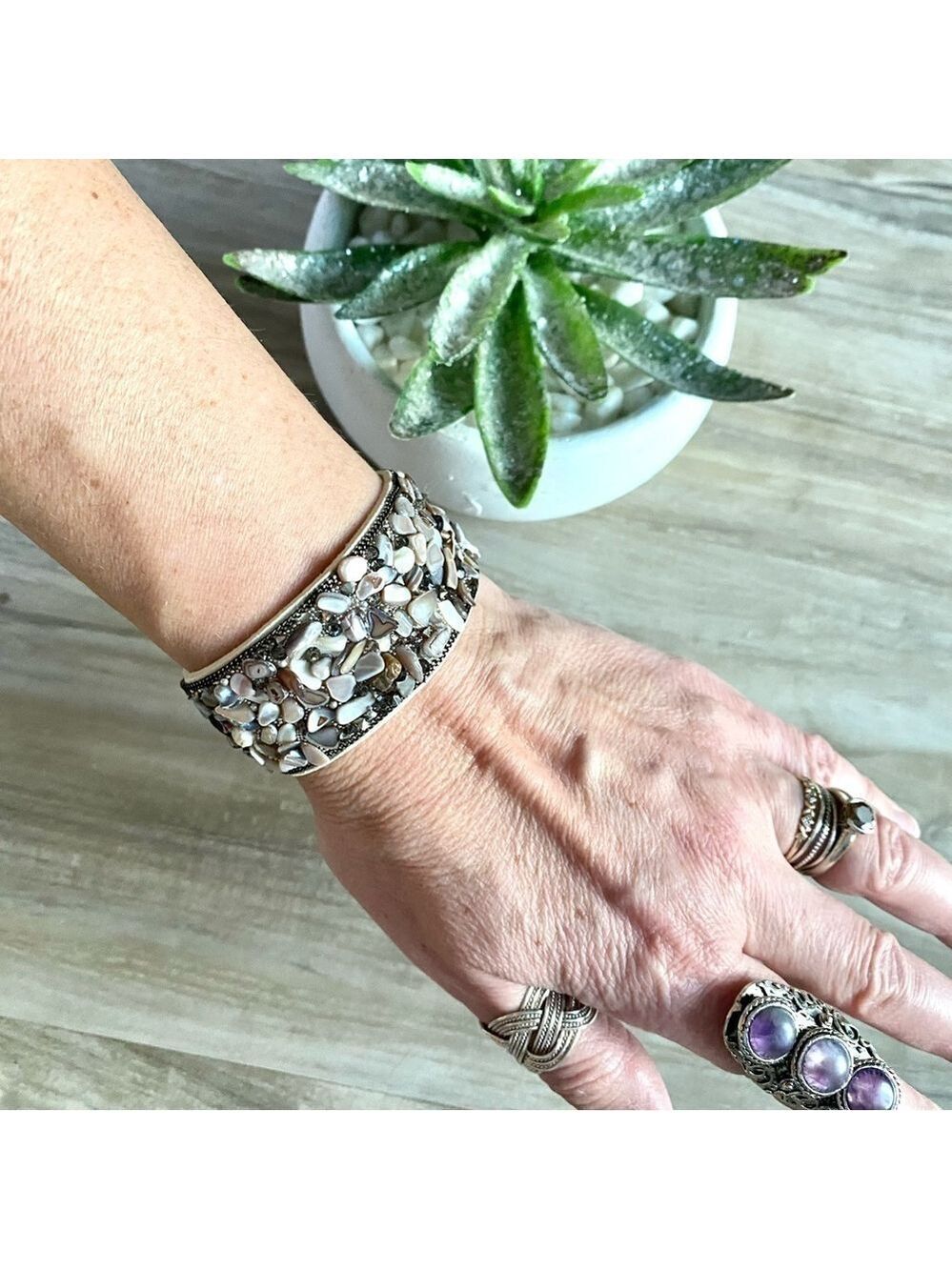 Beautiful stone boho magnetic bracelet w Gypsy /hippy vibe